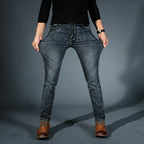 August | Slim Fit Jeans
