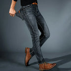 August | Slim Fit Jeans
