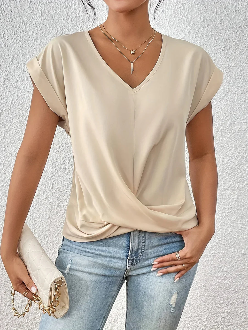 Emma | Elegance T-shirt