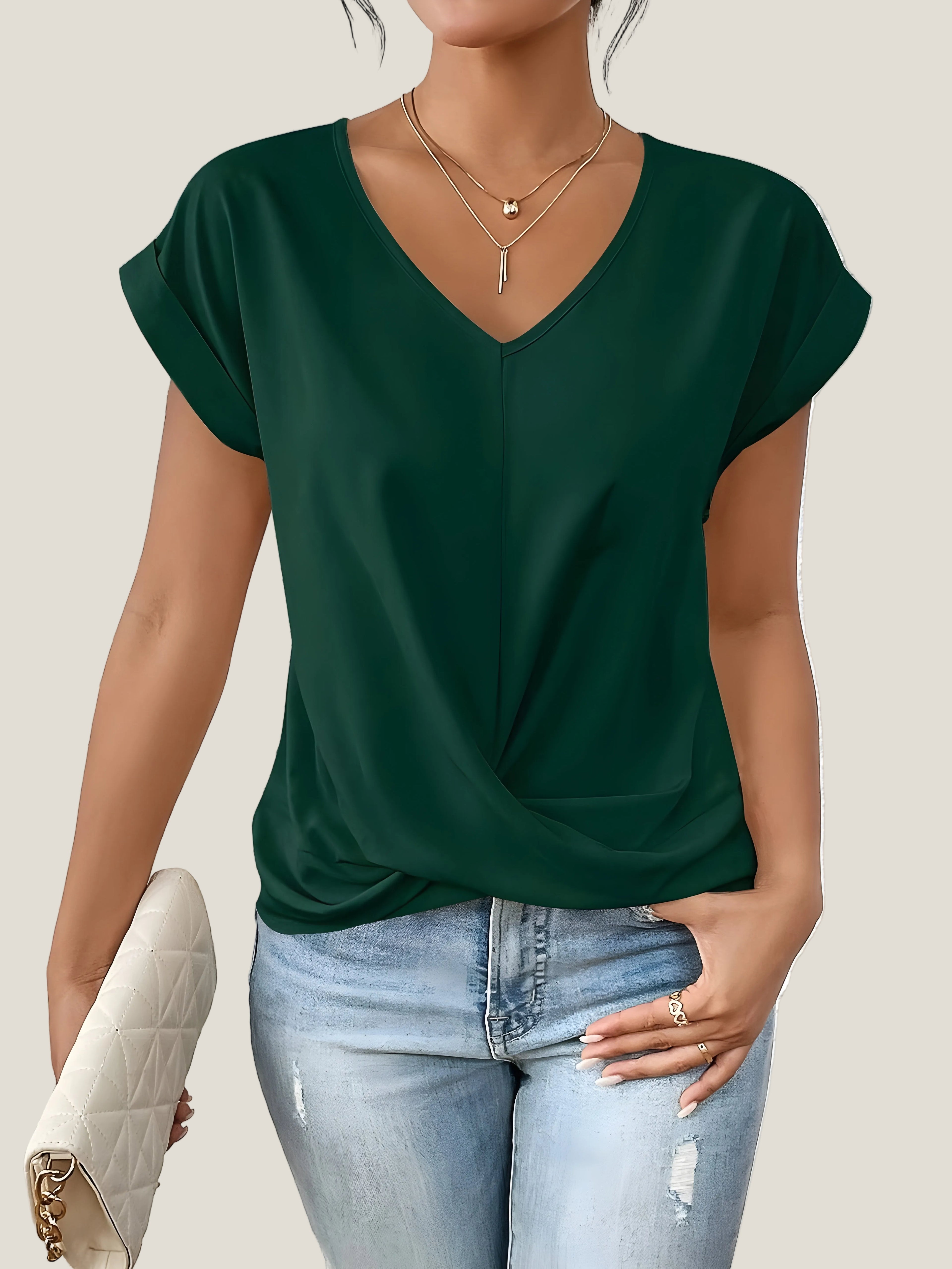 Quinn | Elegant V-Neck Top