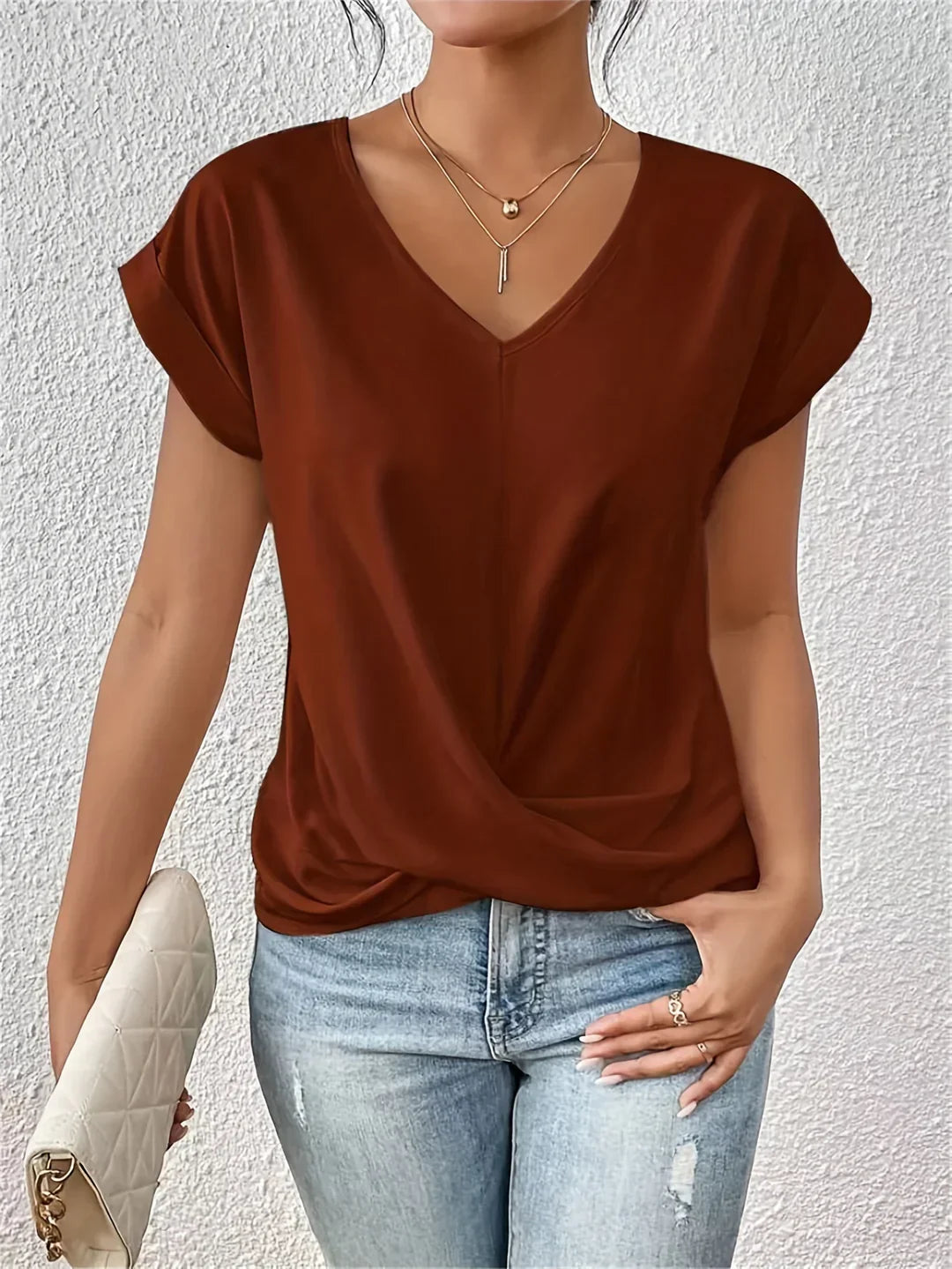 Emma | Elegance T-shirt