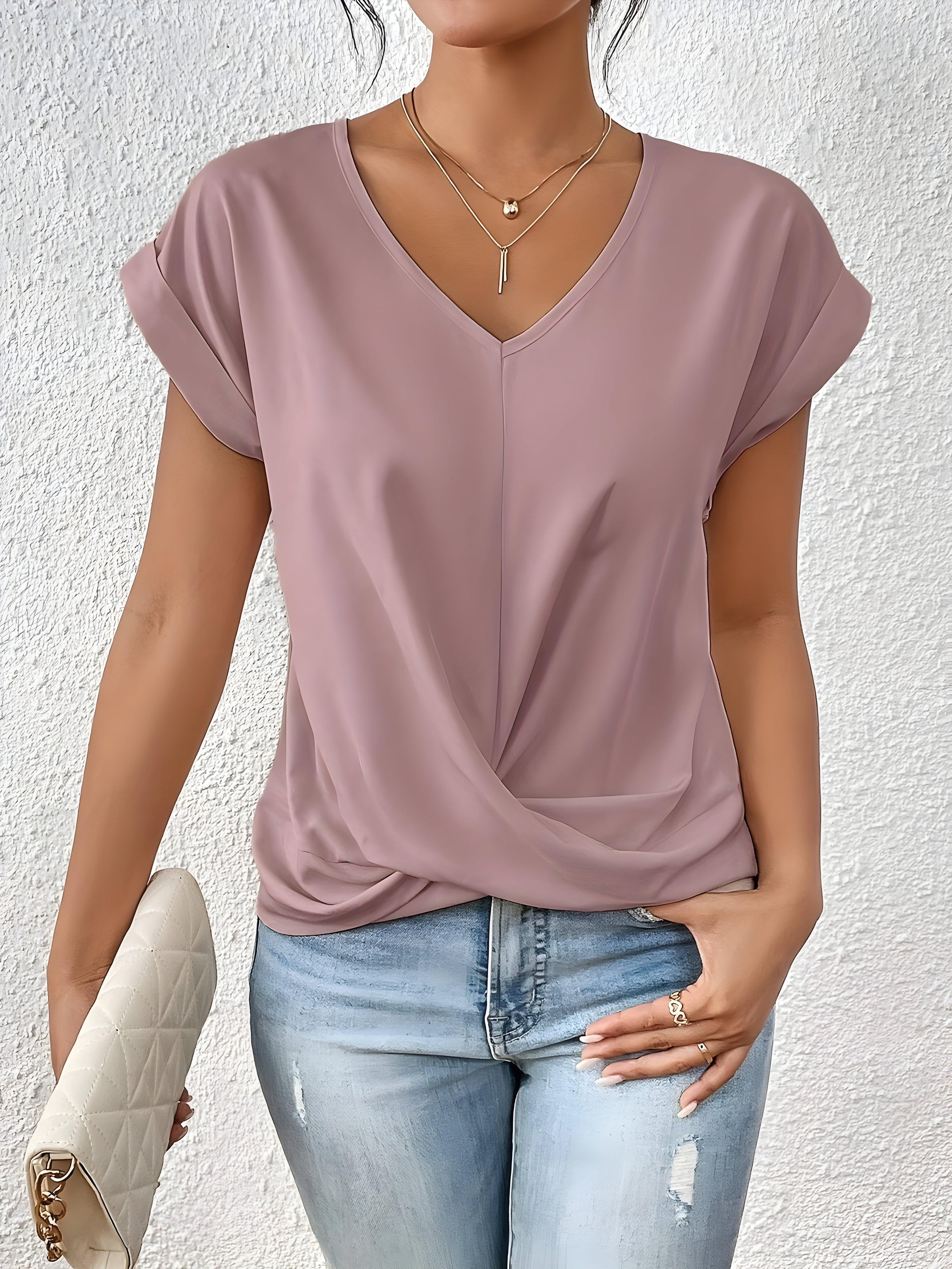 Quinn | Elegant V-Neck Top