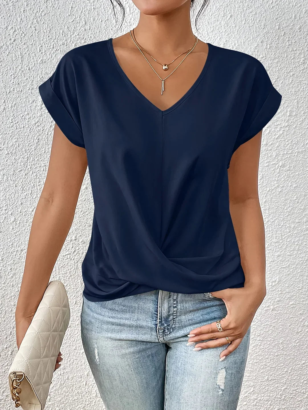 Emma | Elegance T-shirt